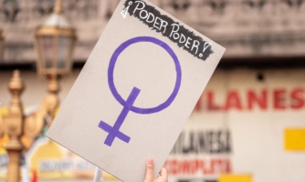 Amnesty International samþykkir tillögur um afstöðu til þungunarrofs og vímuefnamála